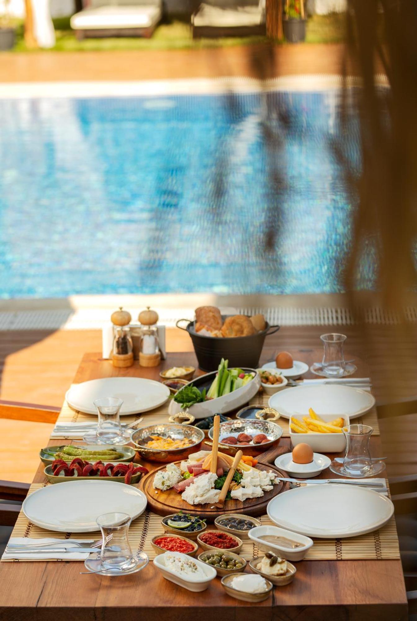 Albeon Luxury Hotel - אלאקאטי מראה חיצוני תמונה